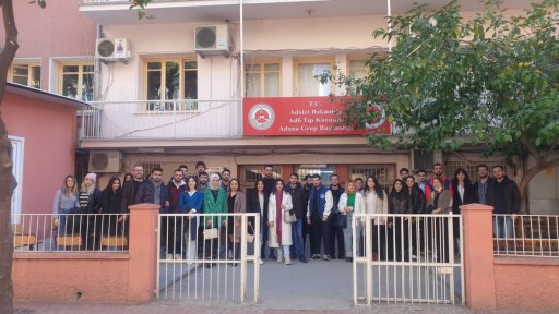 Hukuk Fakültesi 4. Sınıf Öğrencilerimiz Adli Tıp Dersi Kapsamında Adli Tıp Kurumu Adana Grup Başkanlığı'nda Uygulamalar Hakkında Bilgi Aldı