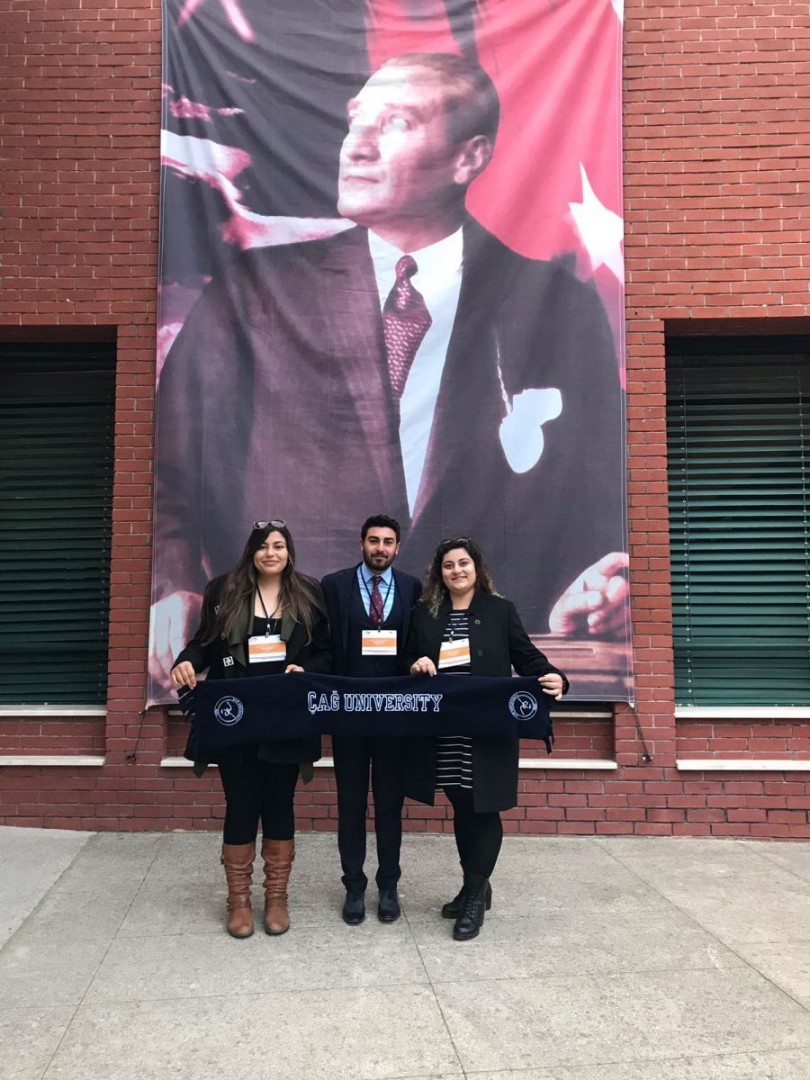 Hukuk Fakültesi öğrencilerimiz Avrupa Genç Hukukçular Derneği'nin 9-11 Mart 2018 tarihlerinde İzmir'de düzenlediği Ulusal Konsey Toplantısına katıldılar.